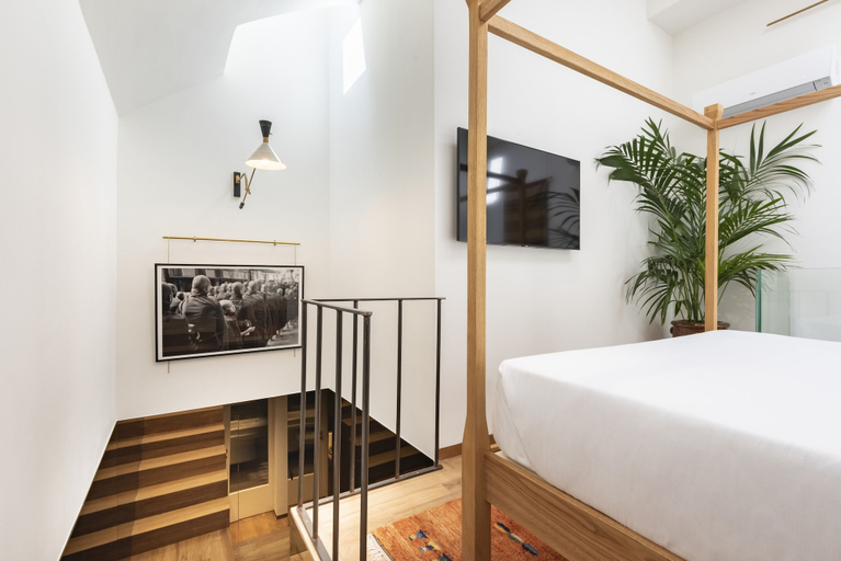 Bedroom 4, Vico Milano, Milano