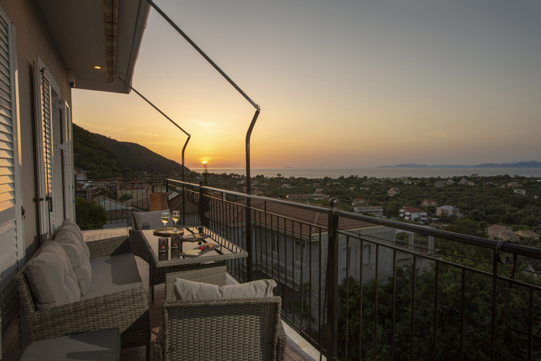 Terrace/patio 5, Villa Dimitris - The House Experience, Ionian Islands