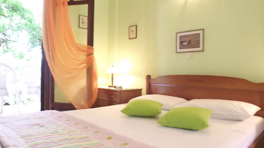 Bedroom 4, Pefka Studios & Apartments, Central Macedonia