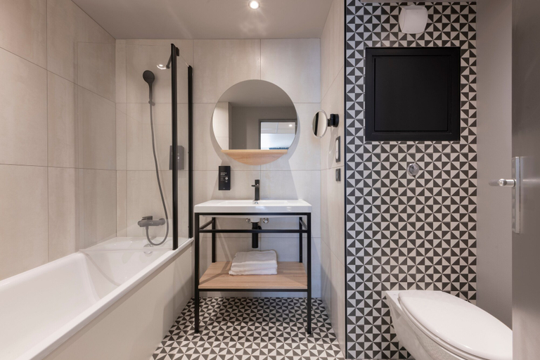 Bathroom 4, Tulip Residences Joinville-Le-Pont, Val-de-Marne