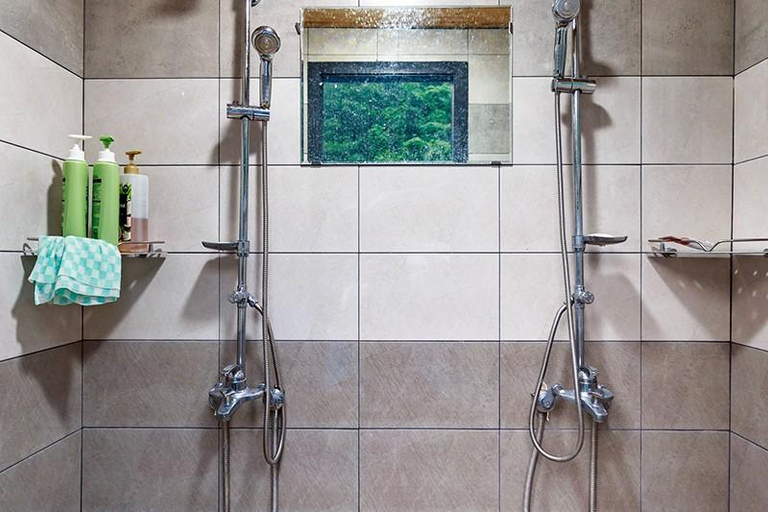 Bathroom, Gyeongju Rosso House Pension, Gyeongju
