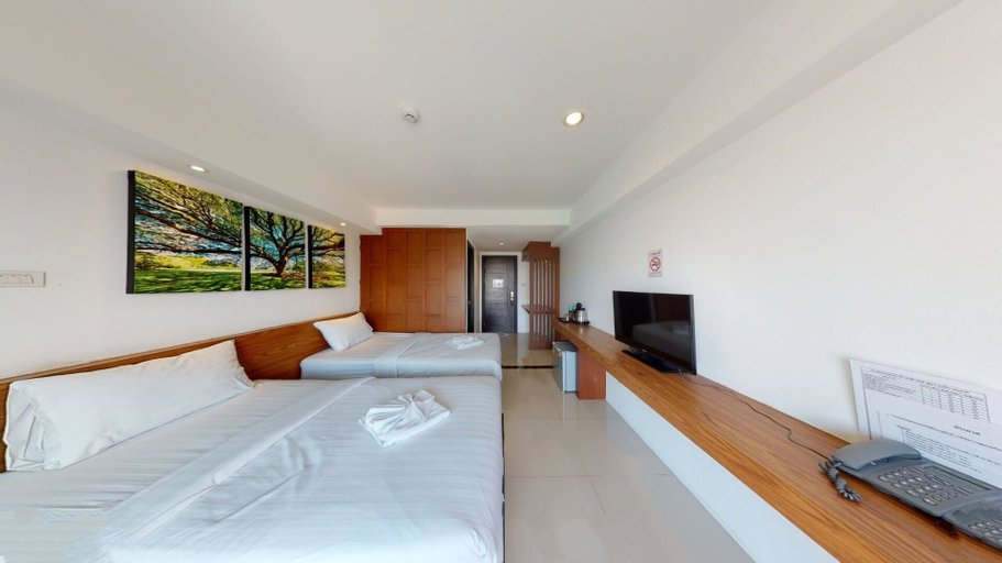 Bedroom 27