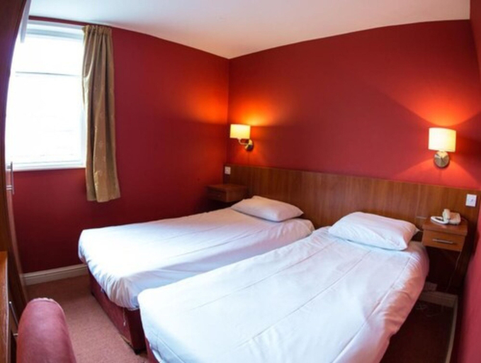 Bedroom 5, Thomas James Hotel, Warwickshire