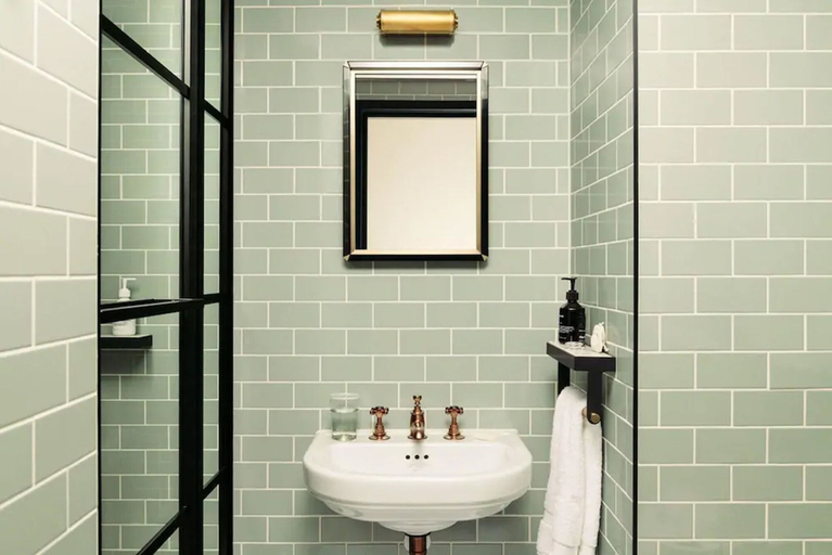 Bathroom 5, The Hoxton, Southwark, London