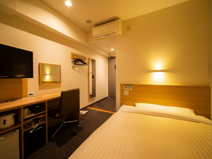 Bedroom 2, Super Hotel Sapporo Susukino, Sapporo