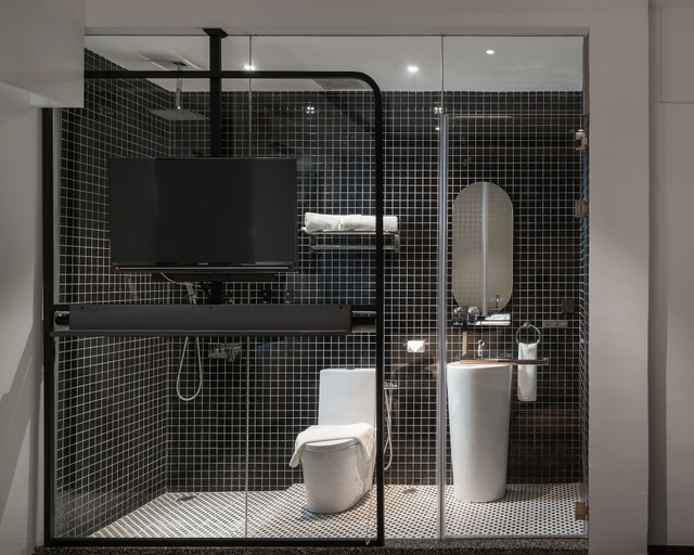Bathroom 3, Modern Hotel Georgetown, Penang Island