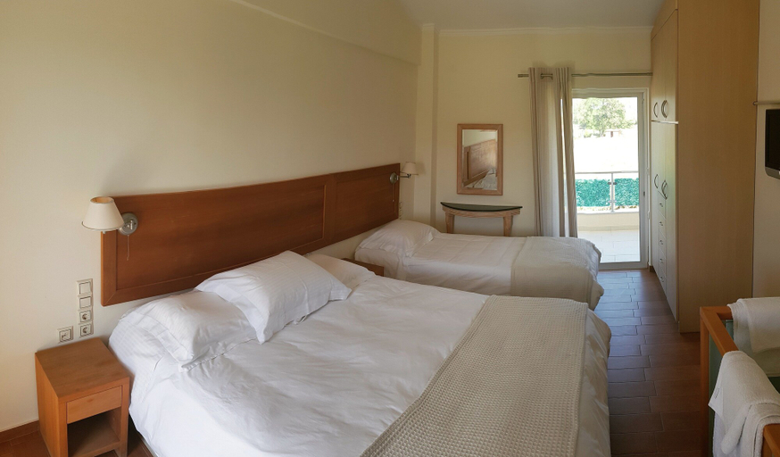 Bedroom 2, Christopoulos Villas, West Greece