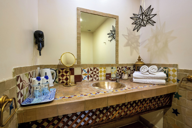 Bathroom 4, Finca Aal Cachucho Hotel Rural, Madrid