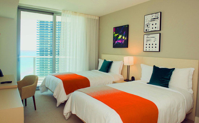 Bedroom 3, Lyfe Beach Resort, Broward