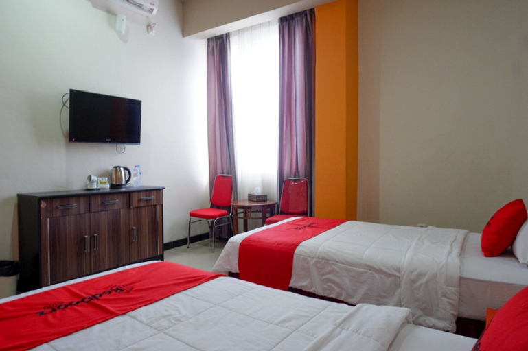 Bedroom 12