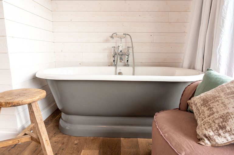 Bathroom 5, Hôtel SOCLO, Haute-Garonne