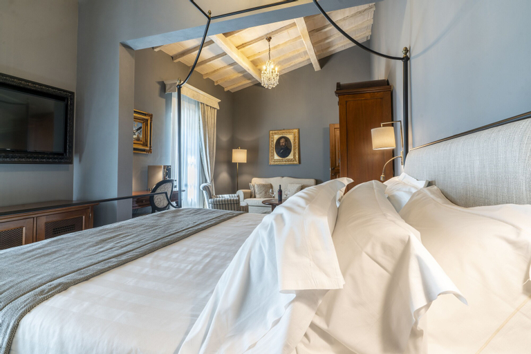 Bedroom 35