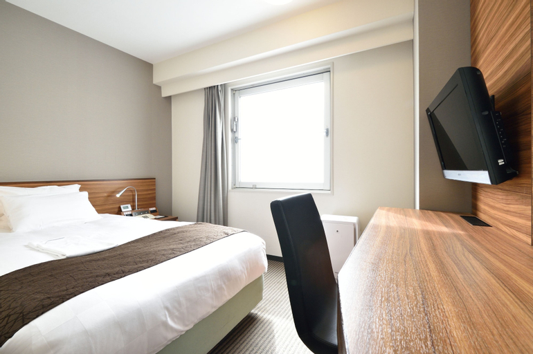 Bedroom 12