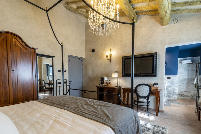 Bedroom 55