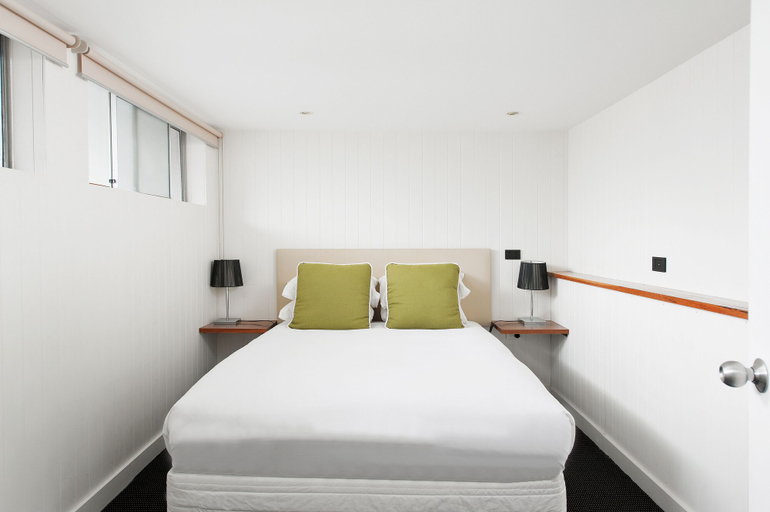 Bedroom 3, Hotel Nelson, Port Stephens