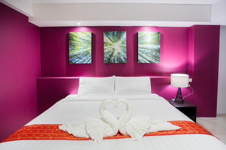 Bedroom 6