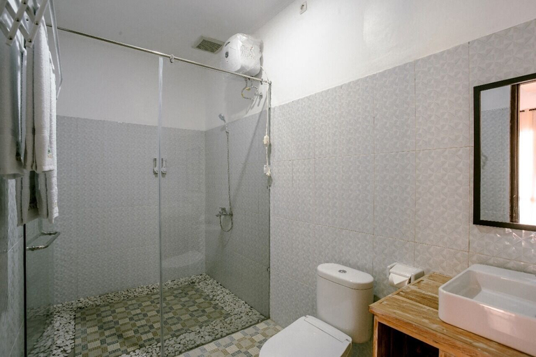 Bathroom 5, Nusa Sedayu hotel, Klungkung