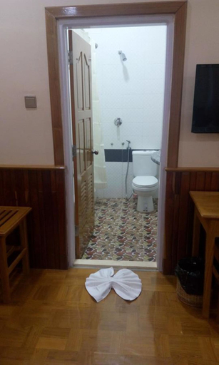 Bathroom 5, Hotel Juno, Pakokku