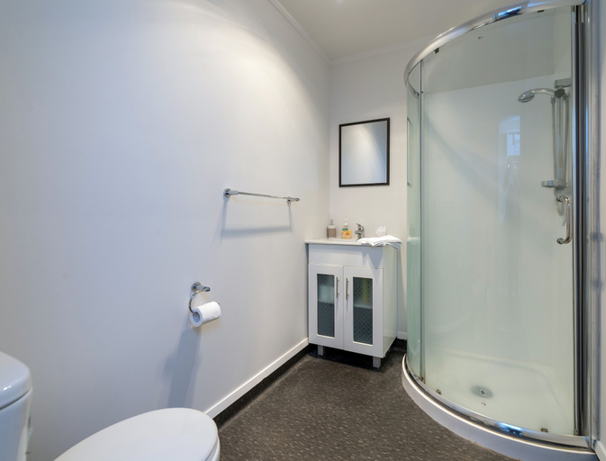 Bathroom, Awesome Central Rotorua Pad, Rotorua