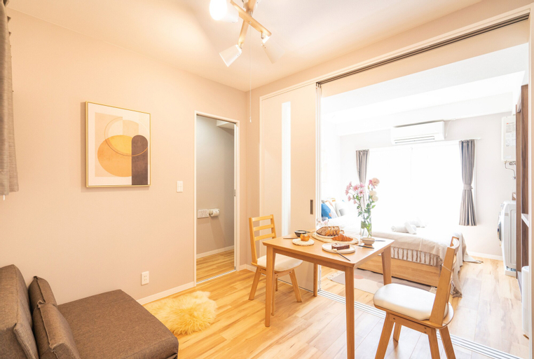 Dining Room 10