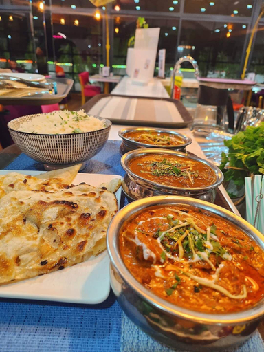 Food & Drinks 5, Central Hotel Tana, Analamanga