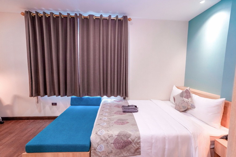 Bedroom 9