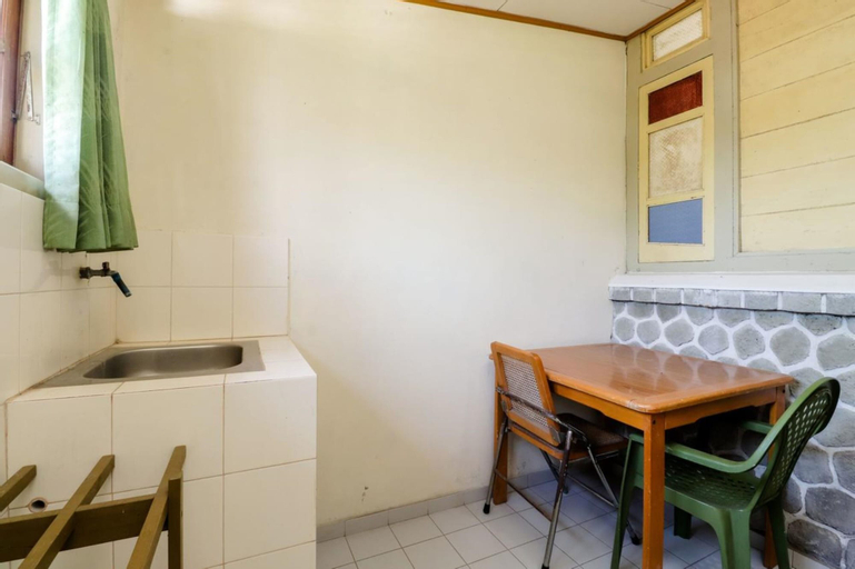 Dining Room 26