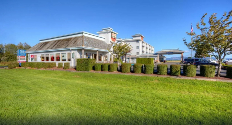 Exterior & Views 2, Shilo Inn Suites Warrenton, Clatsop