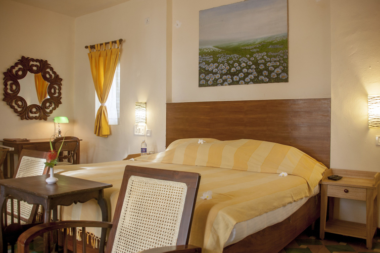 Bedroom 3, Over The Hill, Thiruvananthapuram