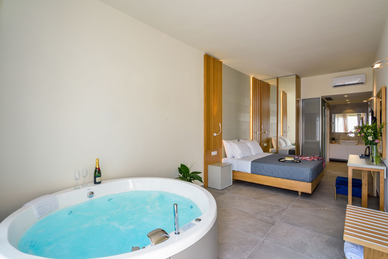 Bathroom 3, Elia Platanias, Crete