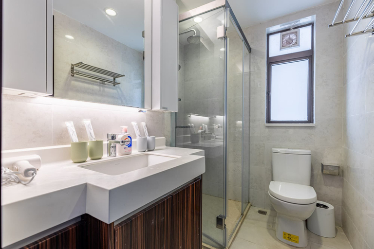 Bathroom, Locals Boutique Apartment Qianshan No.1, Zhuhai