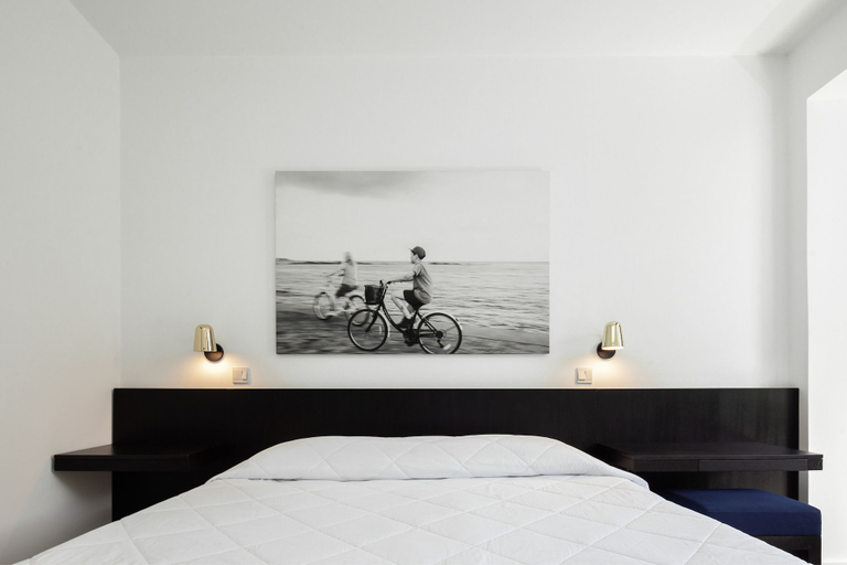 Bedroom 4, Almyra