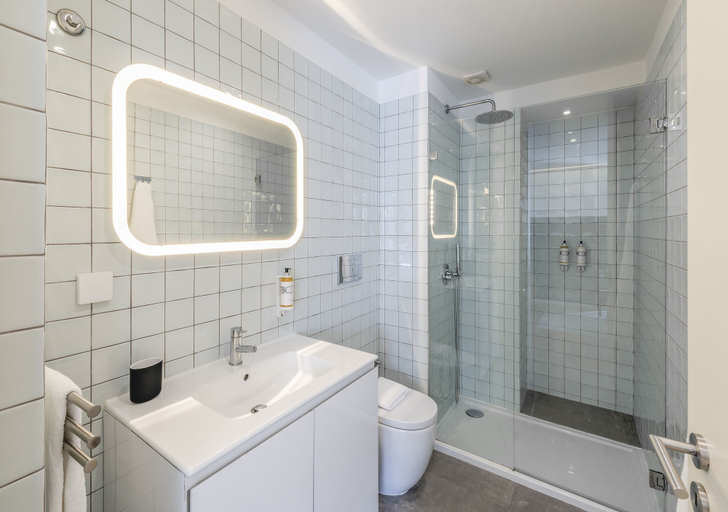 Bathroom 4, Oporto Collection Mouzinho da Silveira, Porto