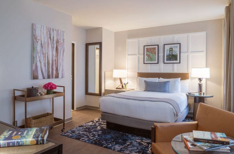 Bedroom 2, The Heathman, Multnomah