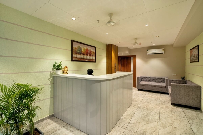Others 3, Hotel Royal Crown, Ahmadabad
