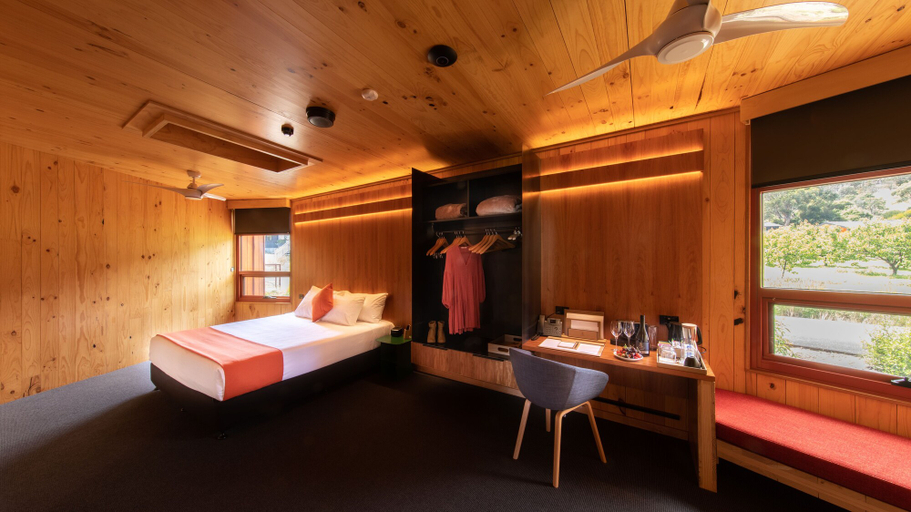 Bedroom 2, Iron Creek Bay Estate, Sorell