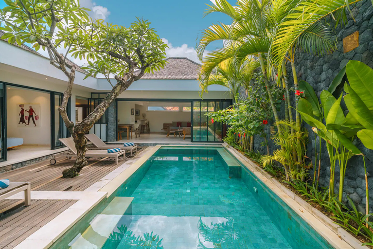 Villa Anahata: Modern 2BR Villa with Pool in Seminyak, Badung