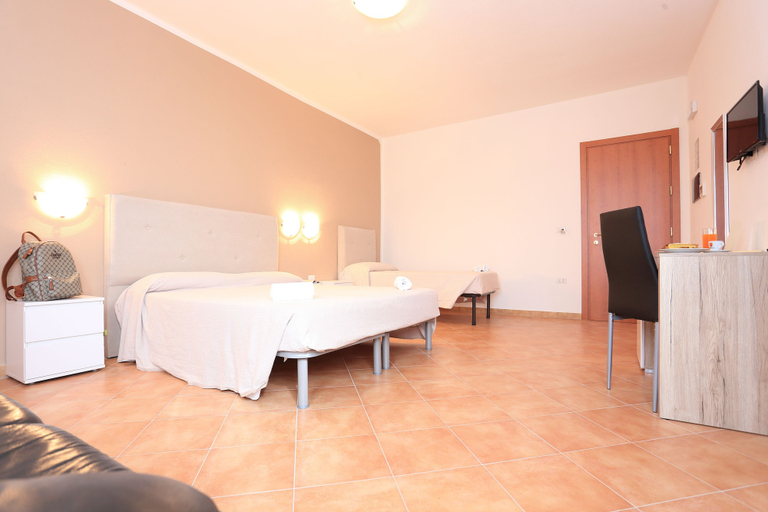 Bedroom 4, Hotel Villa Piras, Sassari
