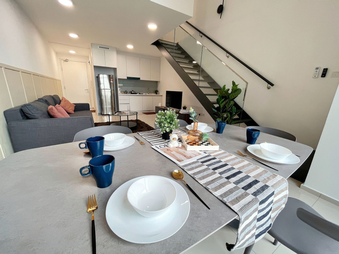 Dining Room 23