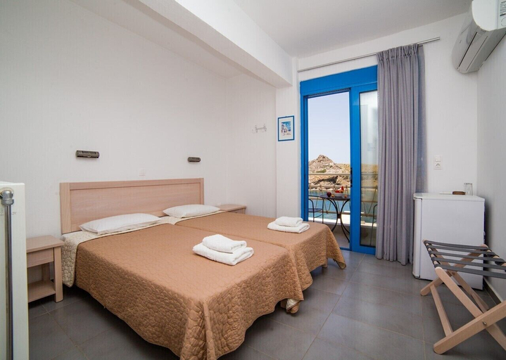 Bedroom 2, Agios Pavlos Hotel, Crete