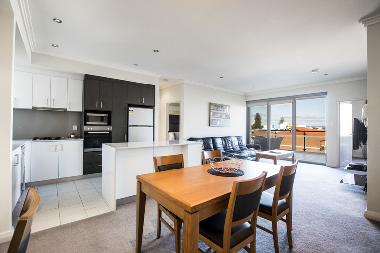 Dining Room 17