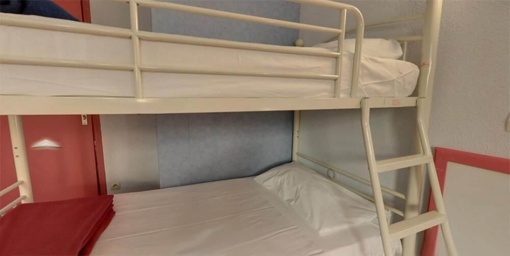 Bedroom 3, Hotel Triotel, Var