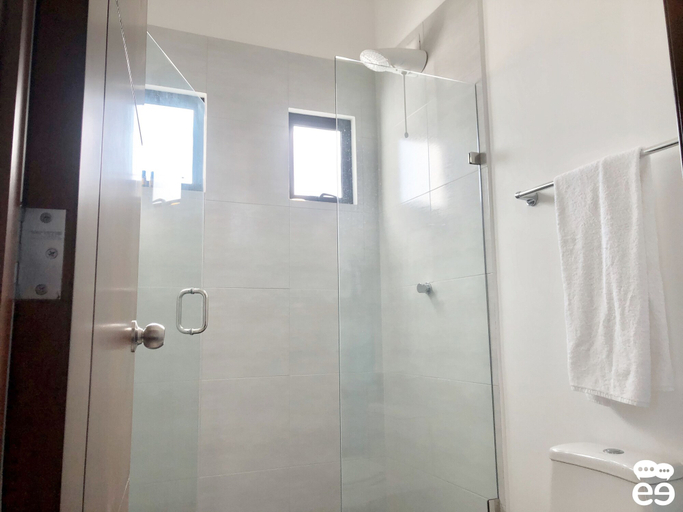 Bathroom 4, Marina Solé Dep 1 (J-5), Mazatlán