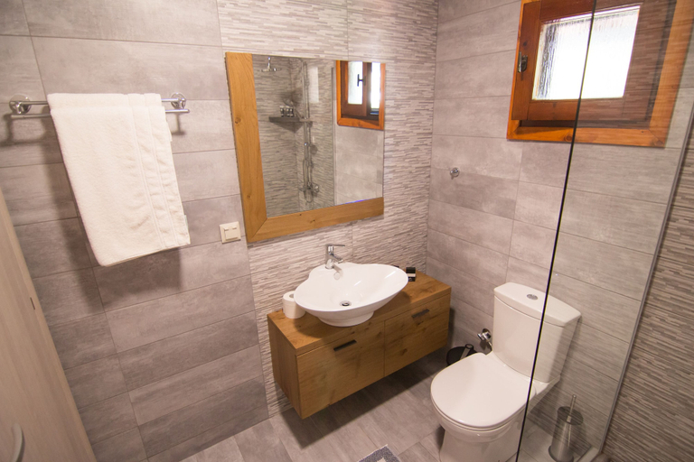 Bathroom 4, Casa Luxury Suites, Central Macedonia
