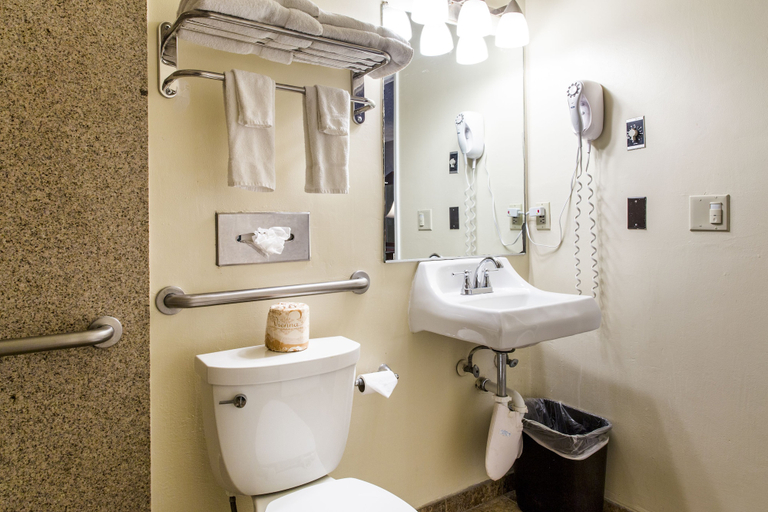 Bathroom 3, San Luis Inn And Suites, San Luis Obispo