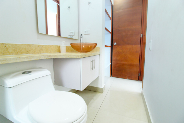 Bathroom 4, Apartamentos | Frente al Mar + Primera Linea de Playa | Piscina TOP, Cartagena de Indias