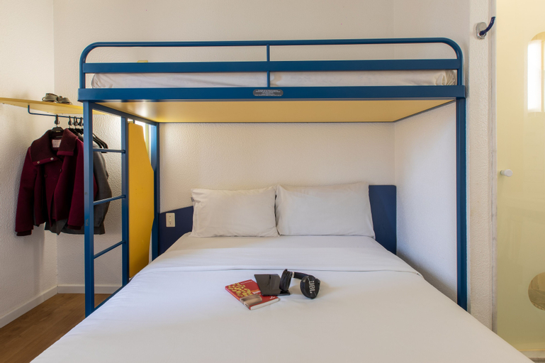 Bedroom 9