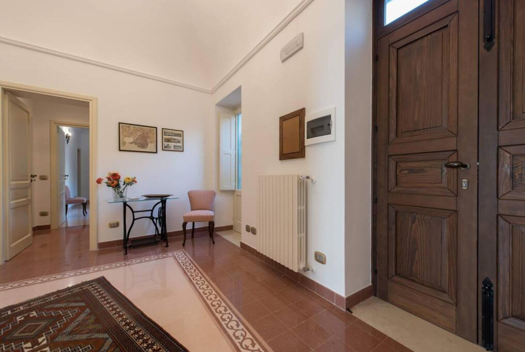 Others 5, Duomo sea Side Deluxe Apartment, Syracuse