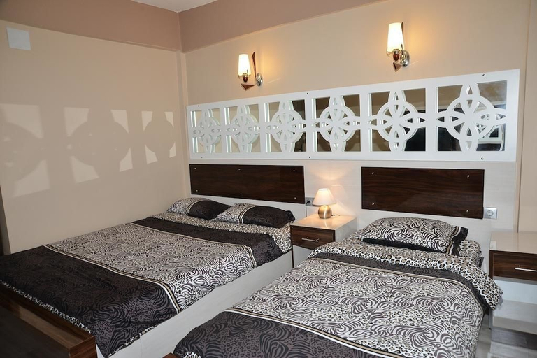 Bedroom 3, Ozbay Hotel, Akköy