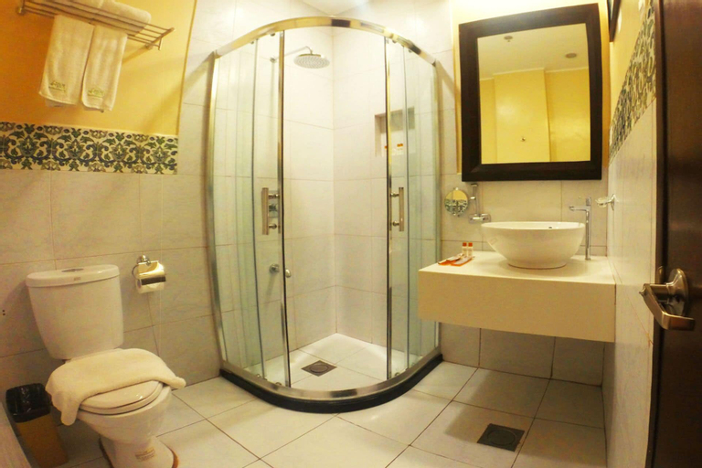 Bathroom 21